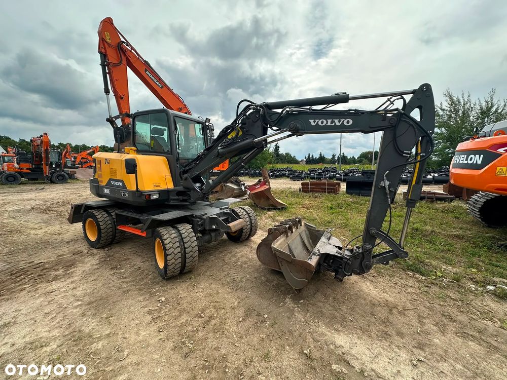 Volvo EW60E - 1
