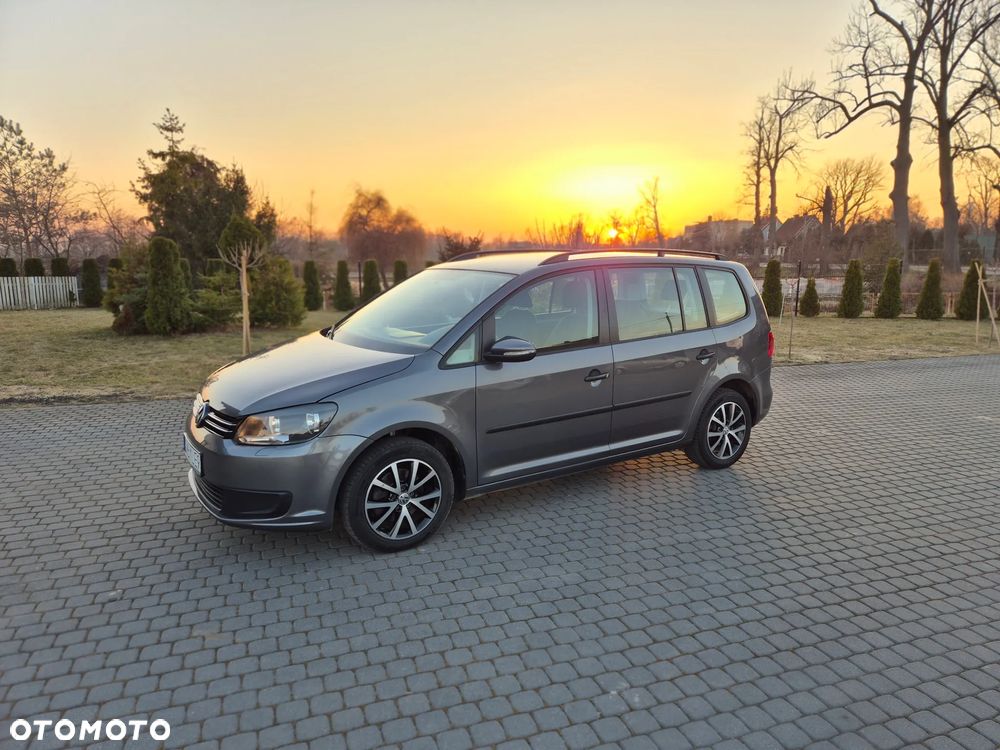 Volkswagen Touran 1.6 TDI DPF BlueMotion Technology DSG Comfortline - 23