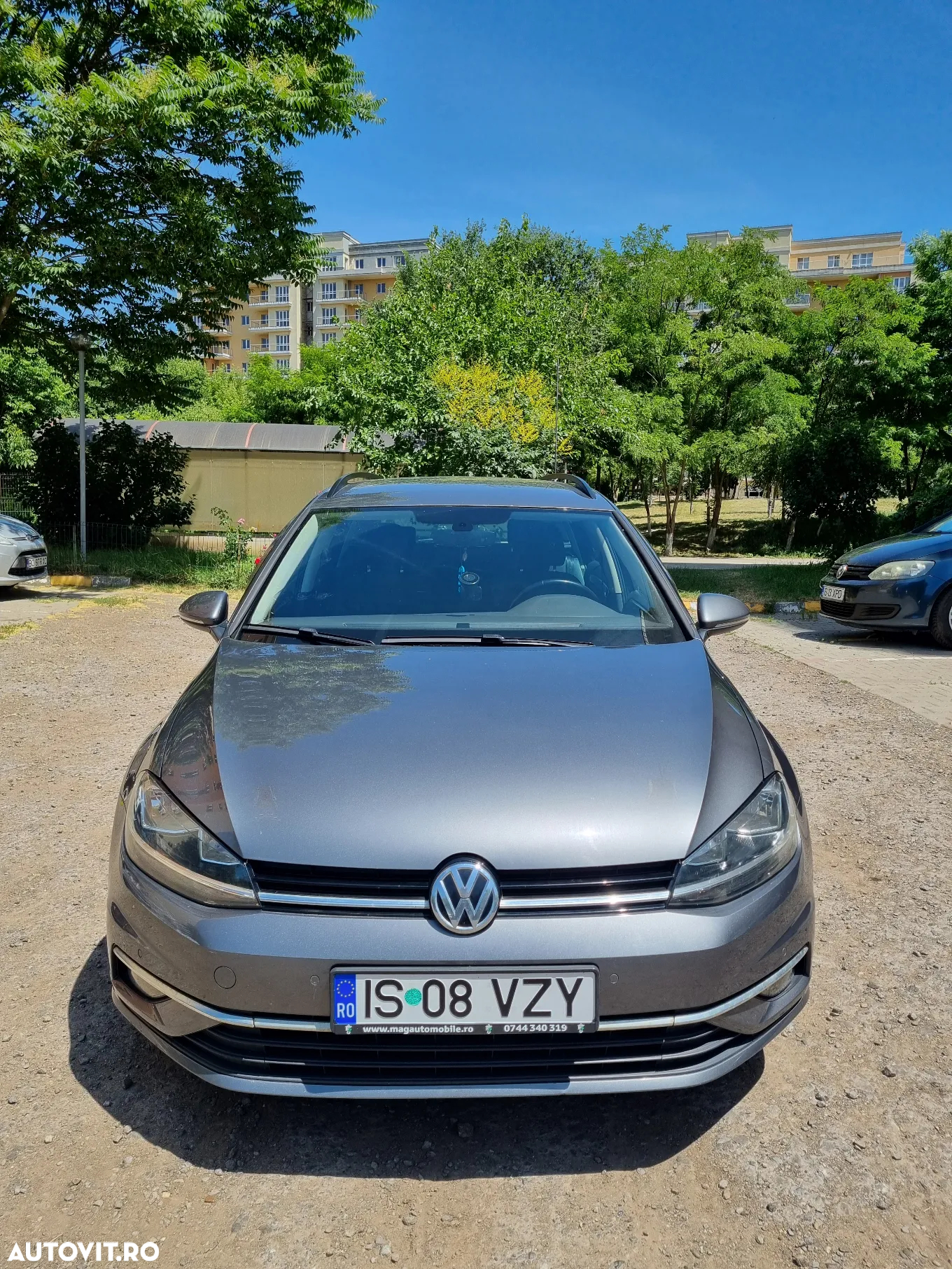 Volkswagen Golf 1.6 TDI Comfortline - 5