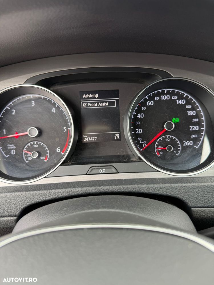 Volkswagen Golf 1.6 TDI DSG BMT Comfortline - 4