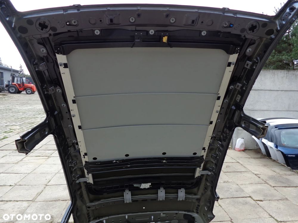 TOYOTA VERSO 09-18 dach panorama lak 1G3 - 5