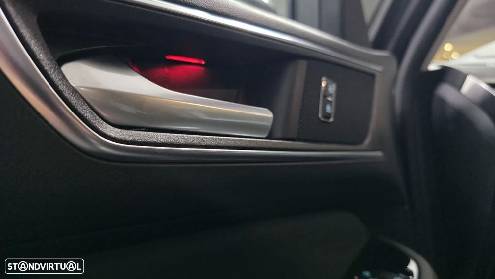 Ford S-Max 1.5 Eco Boost Start-Stopp TITANIUM - 42