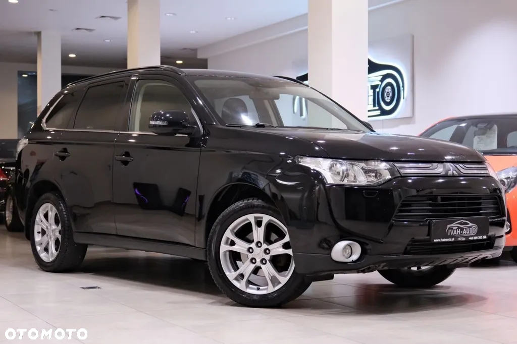 Mitsubishi Outlander 2.2 DI-D 4WD Diamant Edition - 4