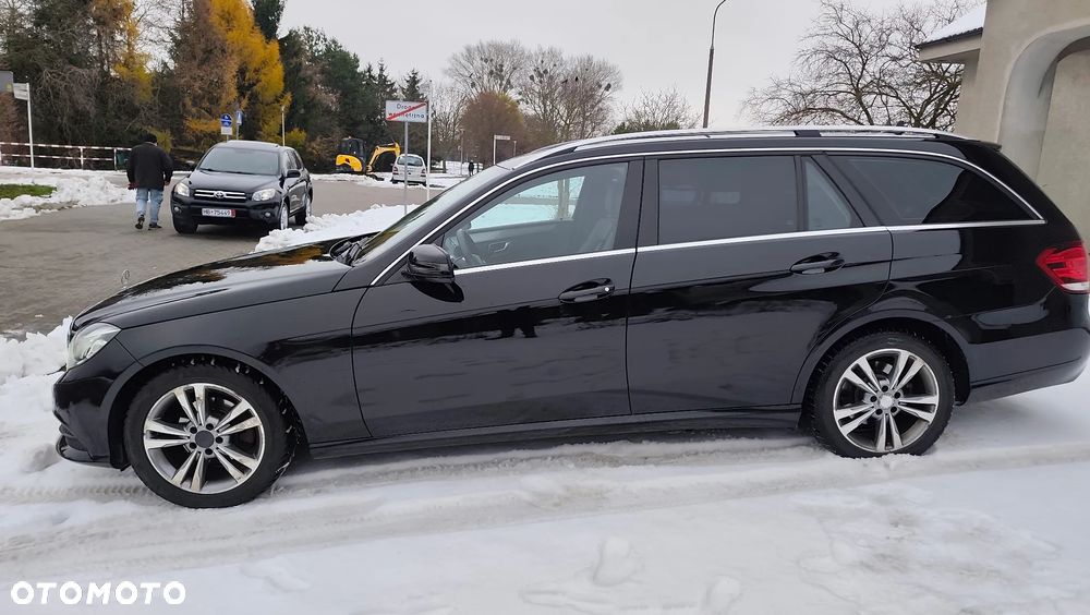 Mercedes-Benz Klasa E 200 CDI 7G-TRONIC Elegance - 11