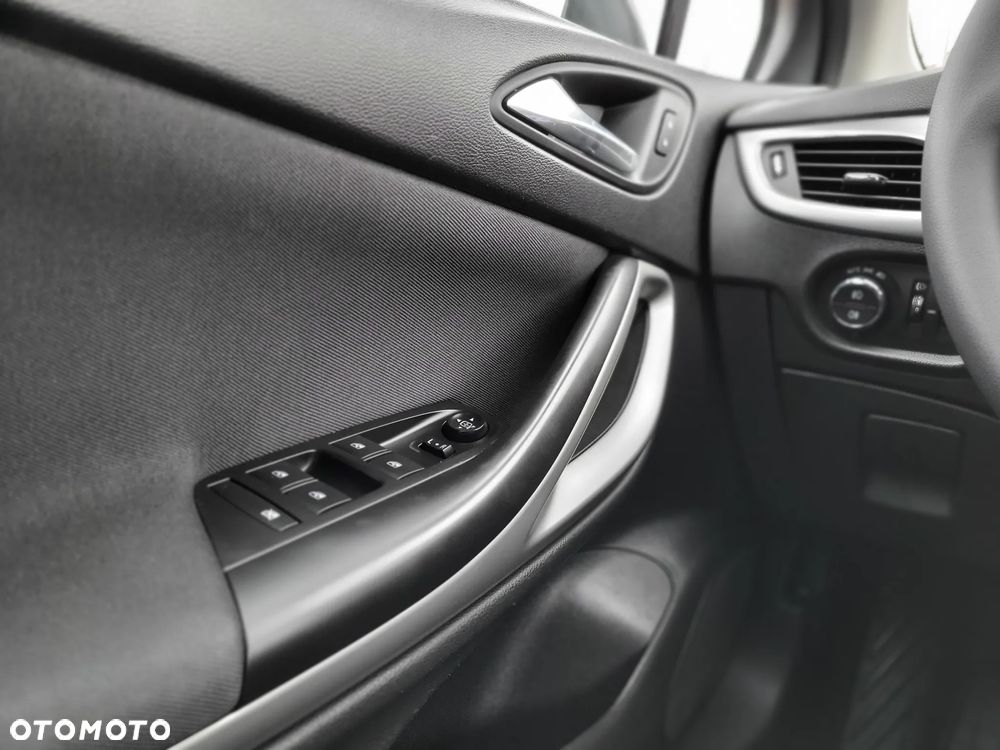 Opel Astra 1.0 T Enjoy S&S - 16