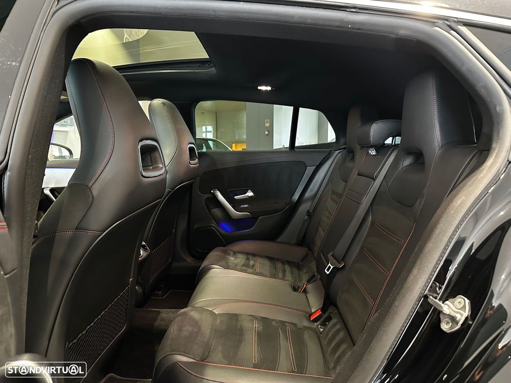 Mercedes-Benz CLA 200 d Shooting Brake AMG Line Aut. - 30