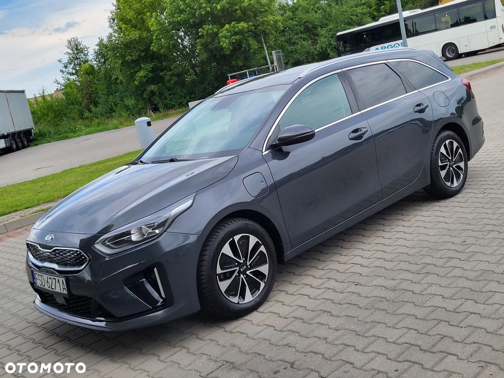 Kia Ceed 1.6 GDI PHEV XL DCT - 13
