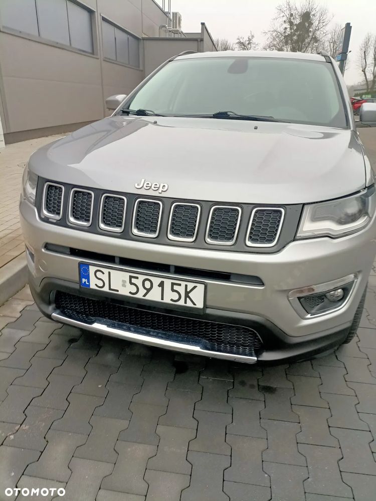 Jeep Compass - 2