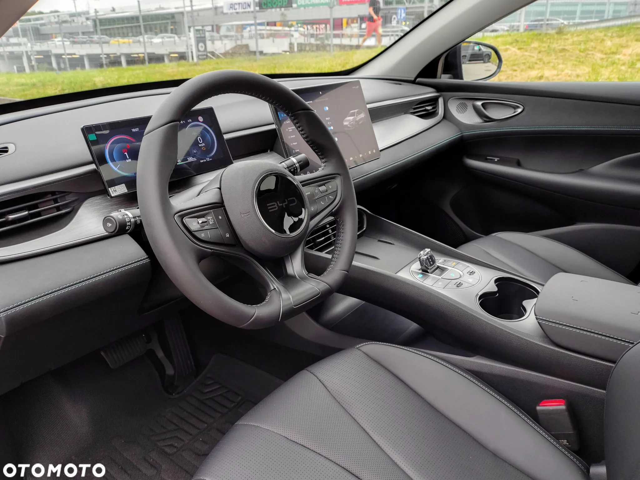 BYD Inny - 10