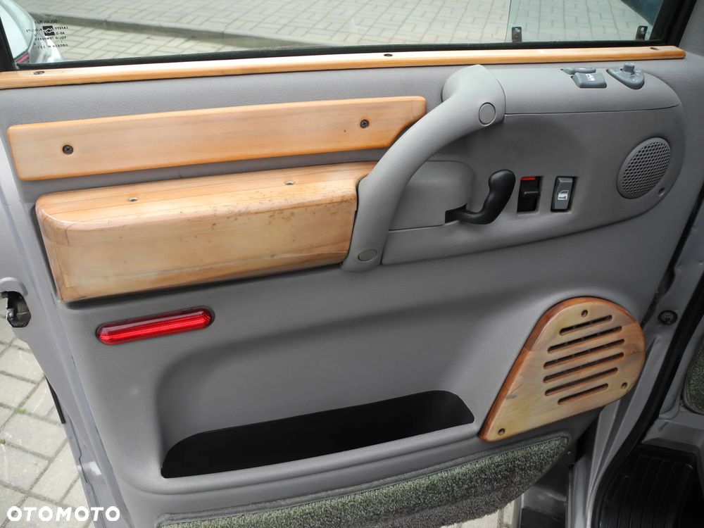 Chevrolet Astro 4.3i V6 - 22