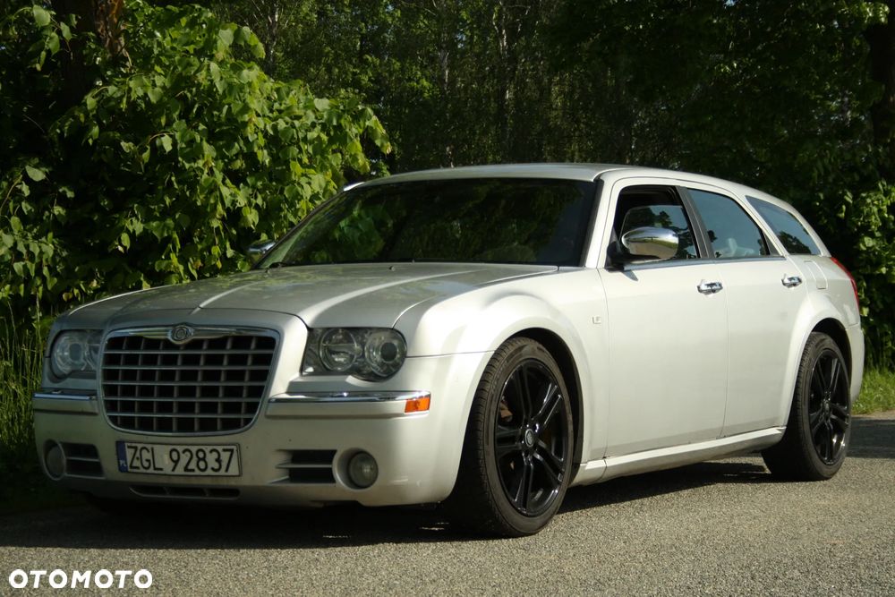 Chrysler 300C 5.7 V8 Hemi - 15