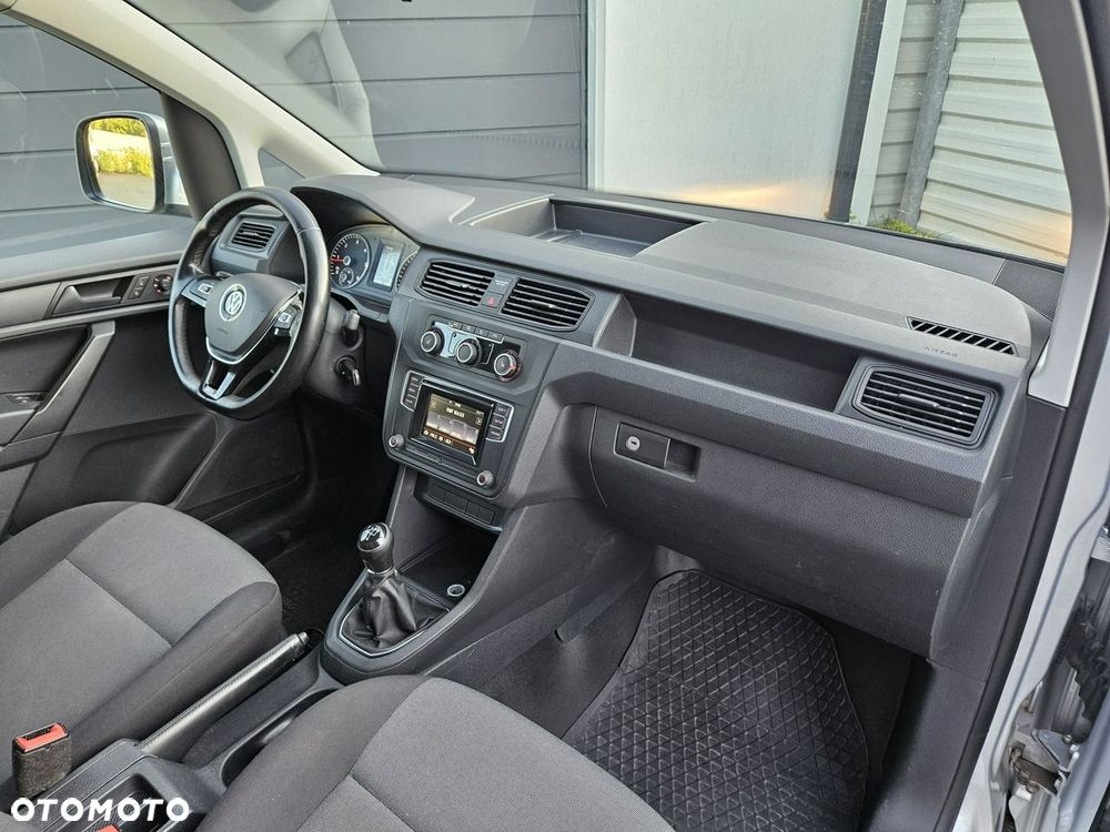 Volkswagen Caddy - 29