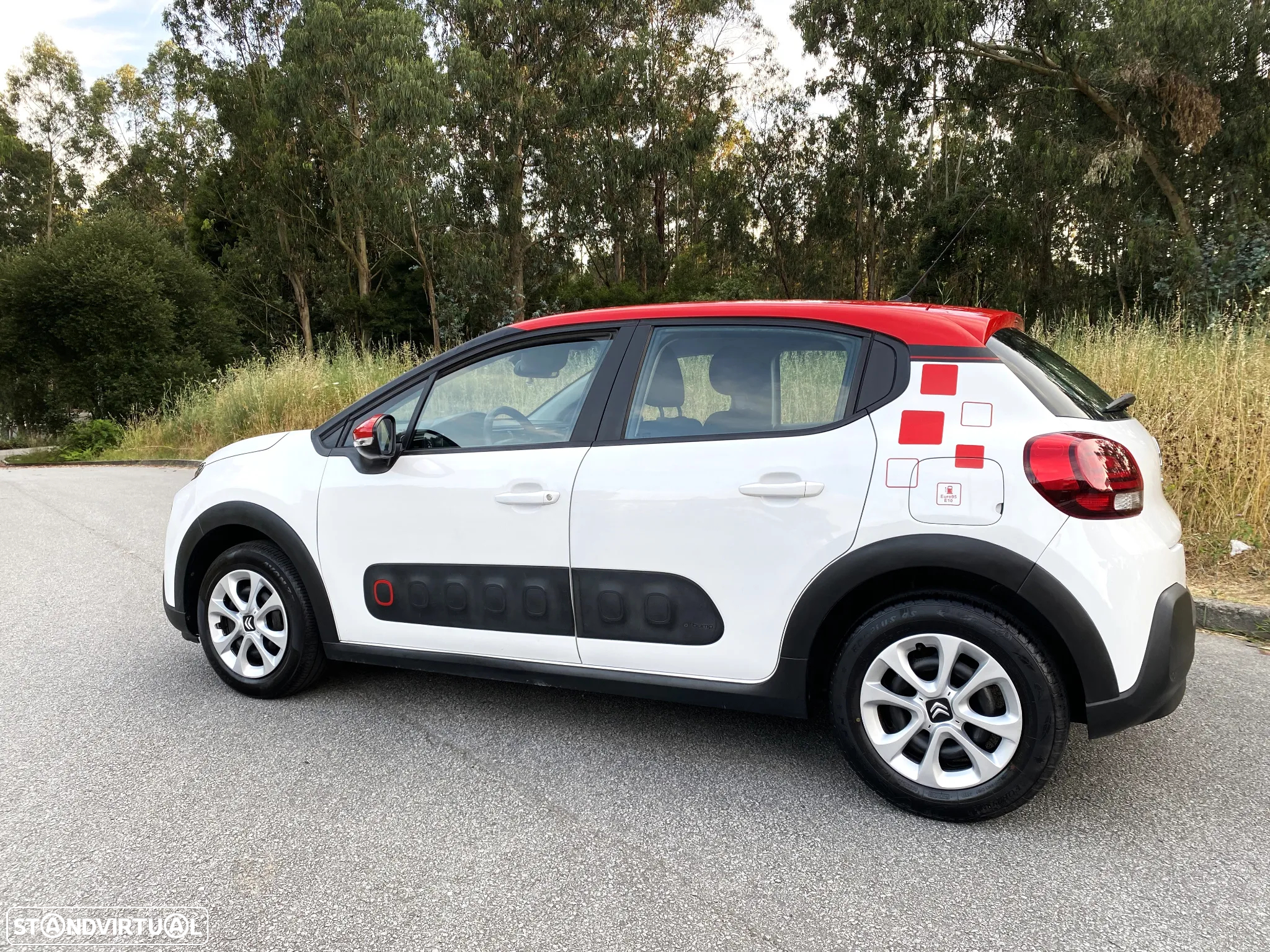 Citroën C3 1.2 PureTech Shine - 8