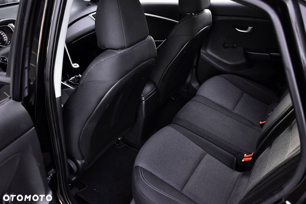 Hyundai i30 1.4 Comfort - 34