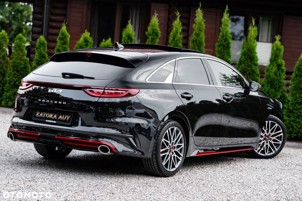 Kia ProCeed 1.6 T-GDI DCT7 OPF GT - 10