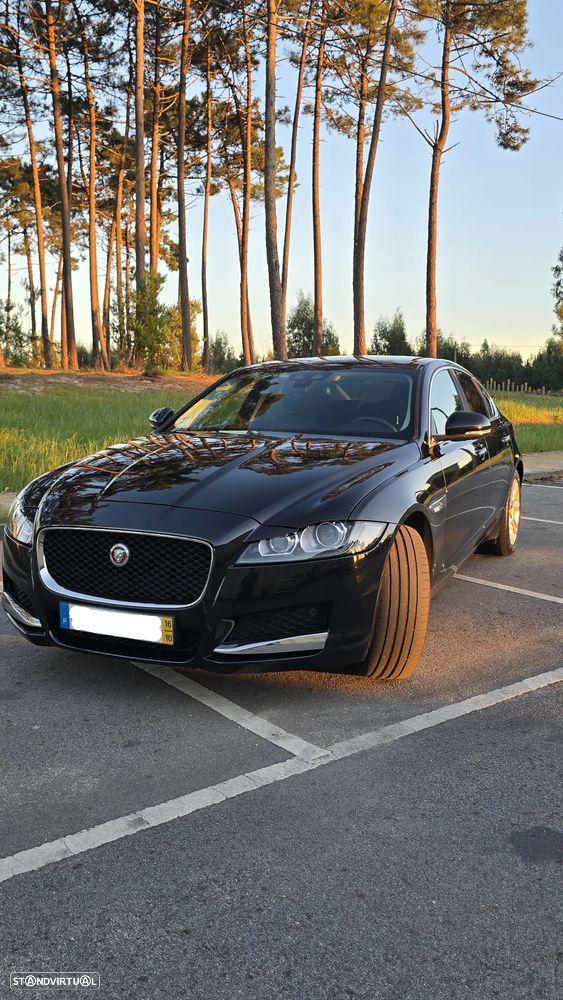 Jaguar XF 2.0 D Prestige Aut. - 12