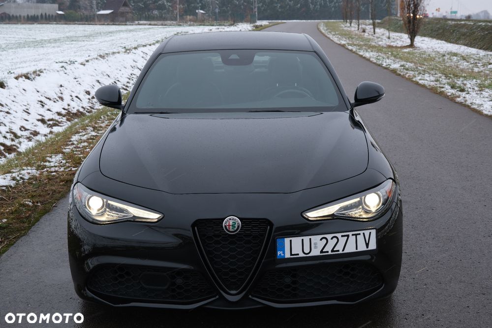 Alfa Romeo Giulia 2.0 Turbo 16V AT8 Veloce - 5