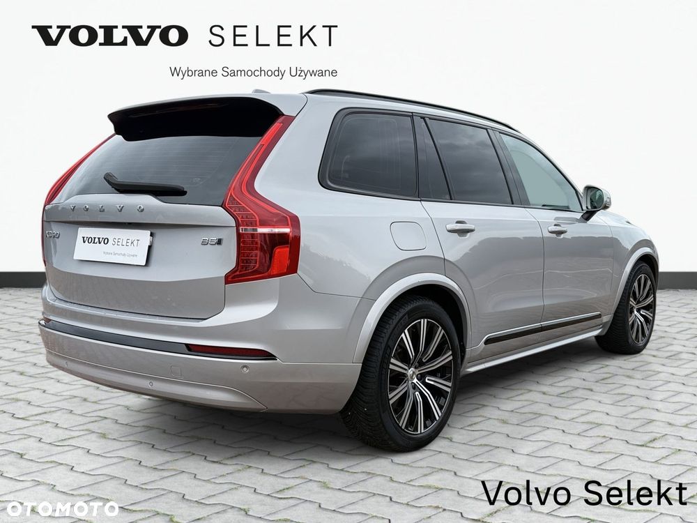 Volvo XC 90 - 7