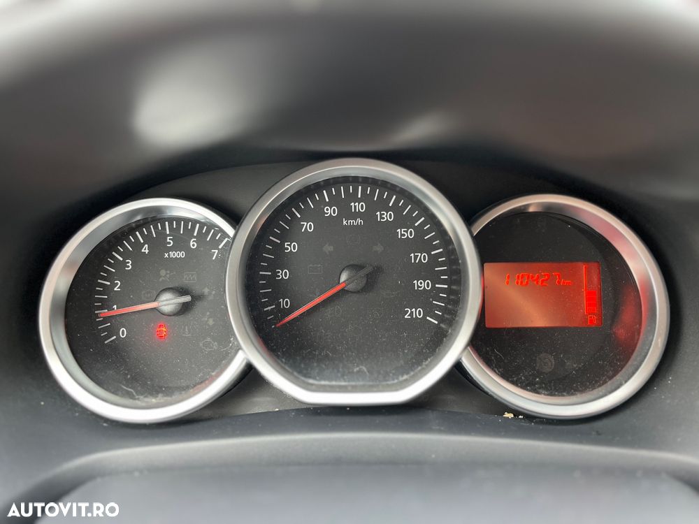 Dacia Logan 0.9 TCe 90 CP Prestige - 15