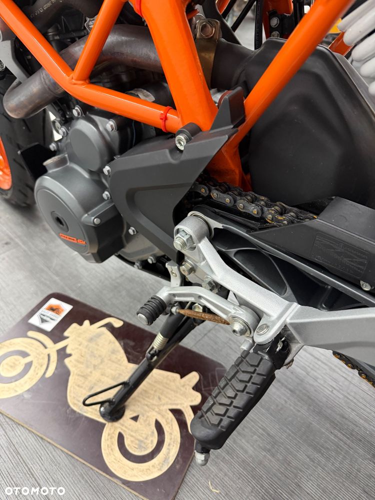 KTM Duke 390 - 17