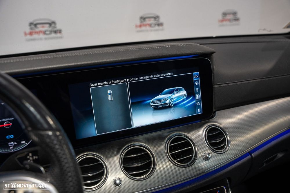 Mercedes-Benz E 300 de 9G-TRONIC AMG Line - 27