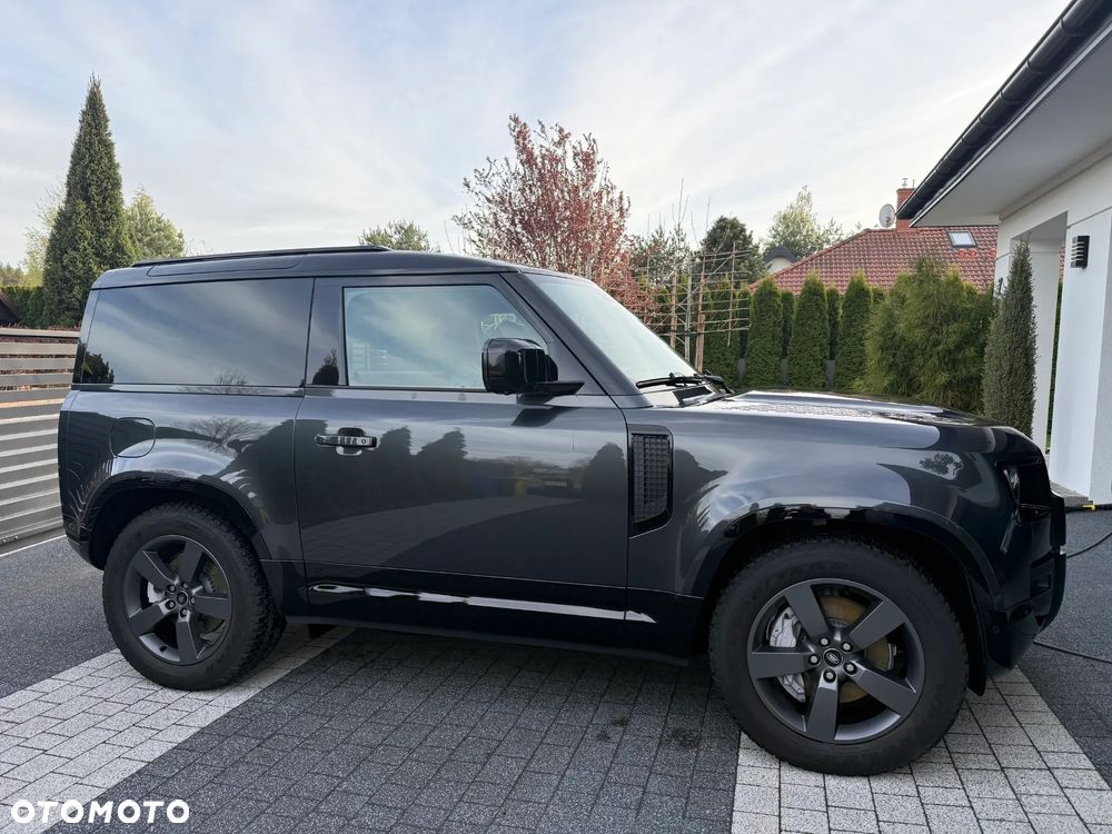 Land Rover Defender 3.0 D300 mHEV X-Dynamic HSE - 2