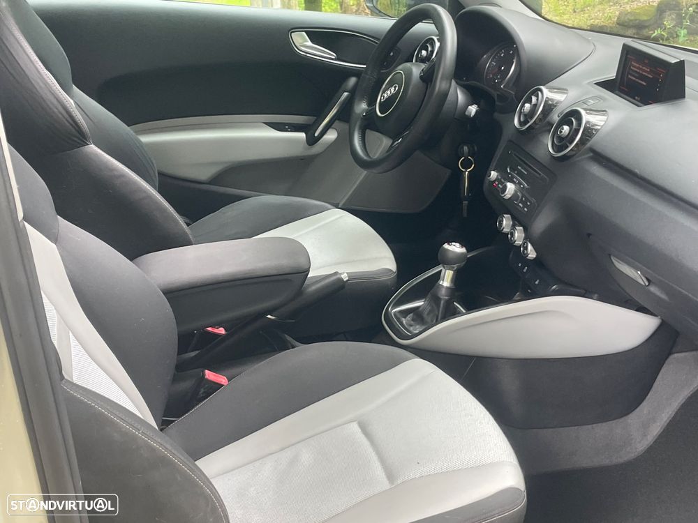 Audi A1 1.6 TDI S-line 99g - 20