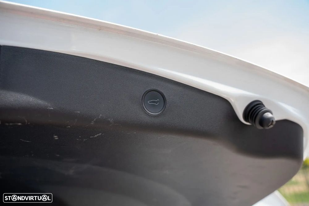 Tesla Model 3 Long Range Tração Traseira - 20