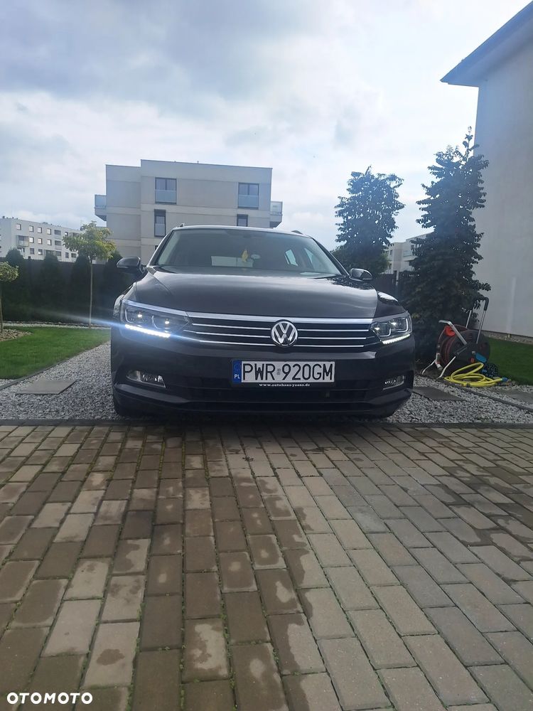Volkswagen Passat - 6