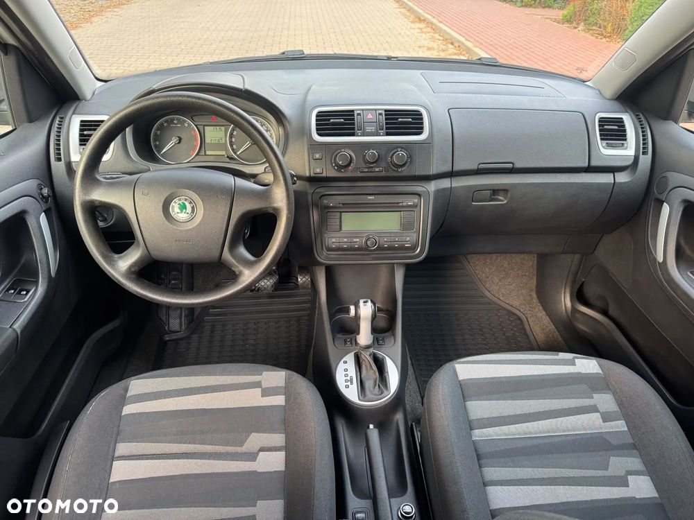 Skoda Roomster 1.6 16V Tiptronic Comfort PLUS EDITION - 16