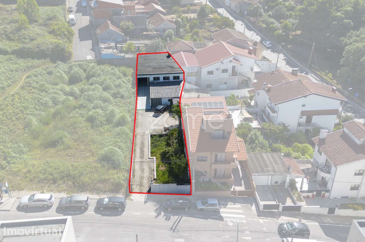 Terreno Urbano com 515 m² na Rua de Esteves, Rio Tinto - Grande imagem: 2/15