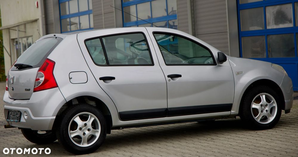 Dacia Sandero 1.2 16V Ambiance - 14