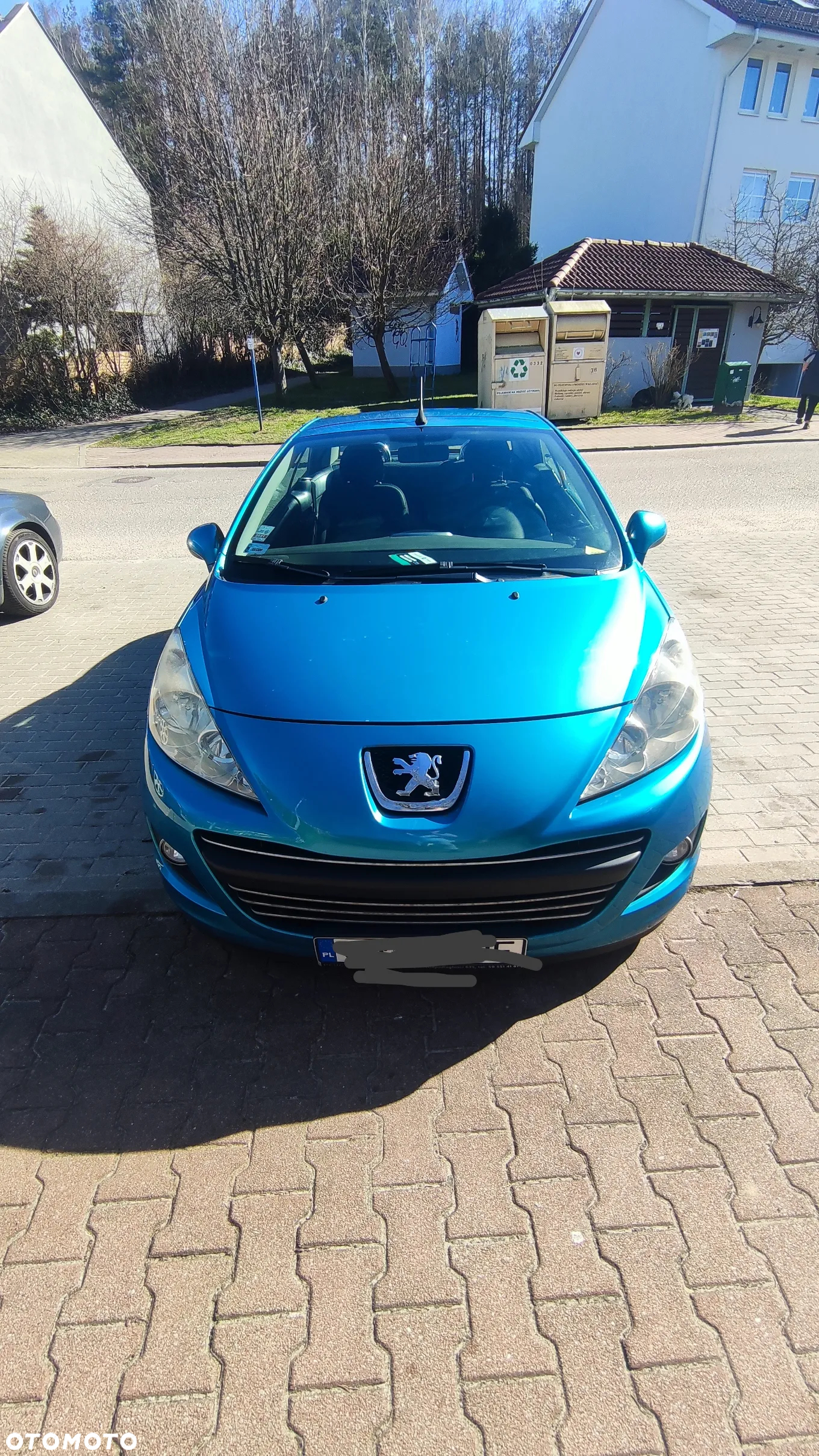 Peugeot 207 CC 1.6 Intense - 18