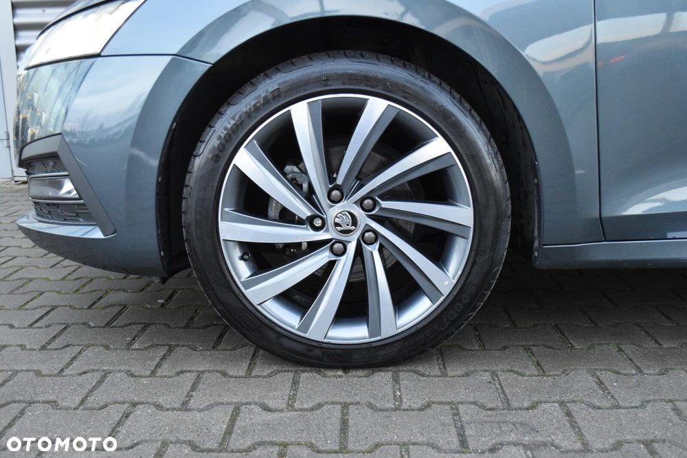 Skoda Octavia 2.0 TDI Style DSG - 36