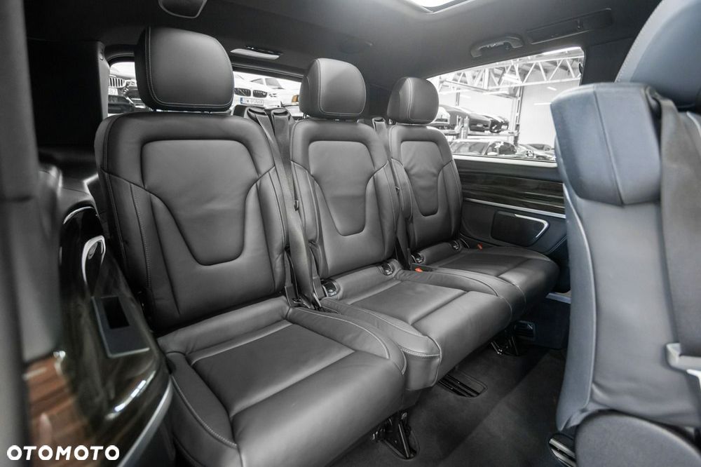 Mercedes-Benz Klasa V 300 d lang 9G-TRONIC Avantgarde - 20