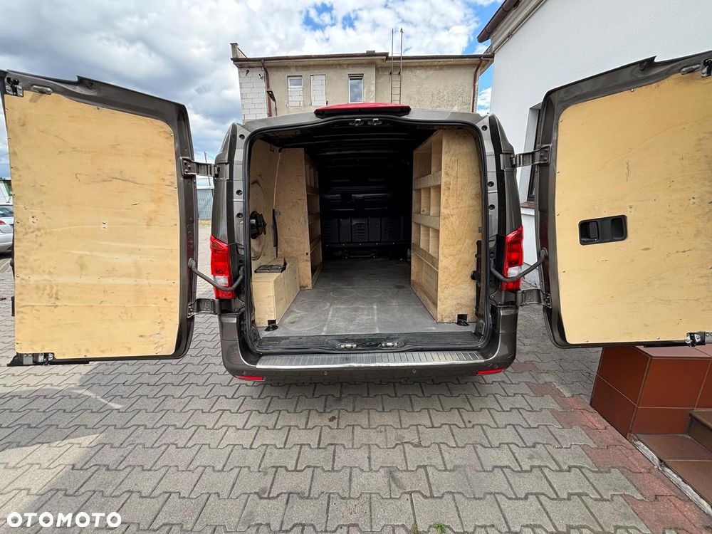 Mercedes-Benz VITO 447 - 29