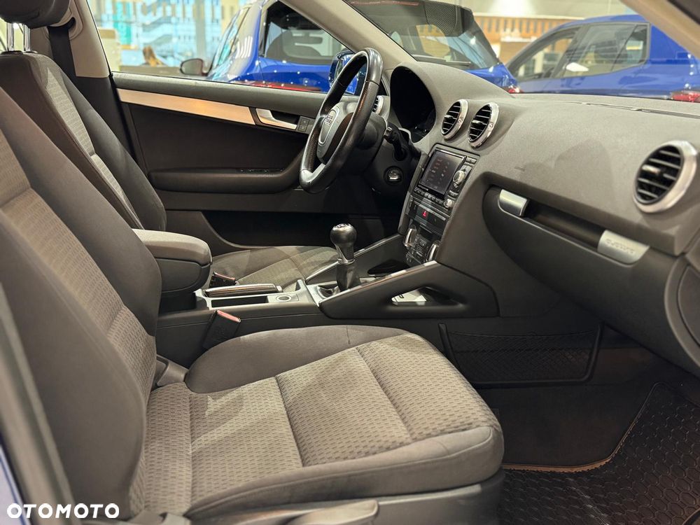 Audi A3 Sportback 2.0 TDI DPF Quattro Ambition - 26