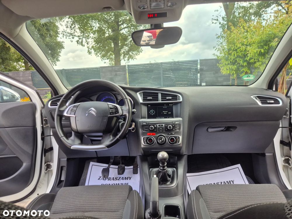 Citroën C4 e-HDi 115 Exclusive - 5