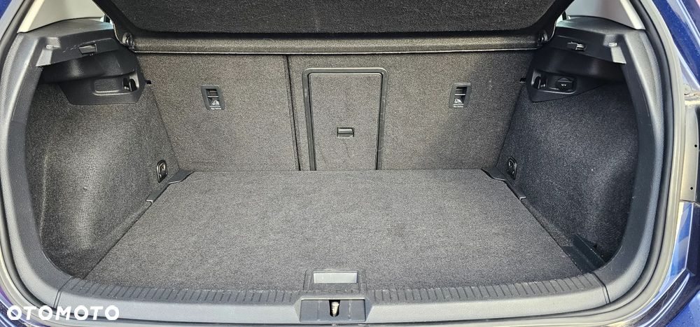 Volkswagen Golf e-Golf - 14