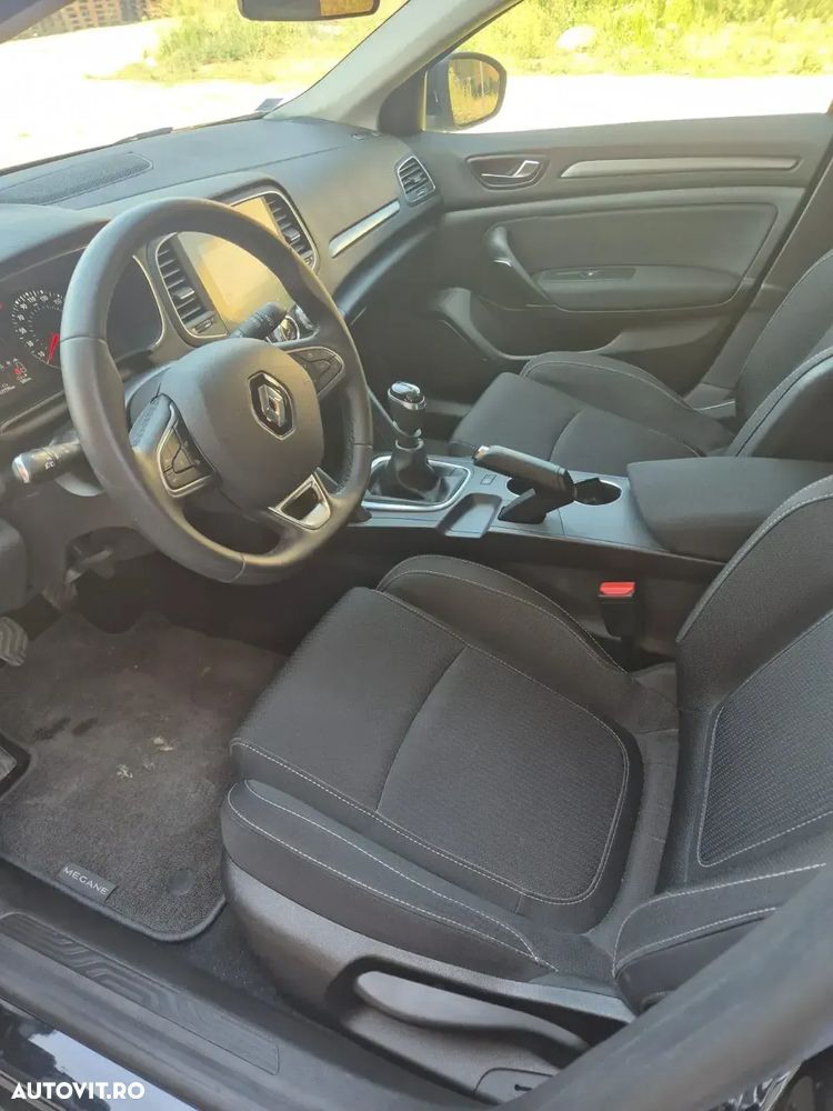 Renault Megane - 18
