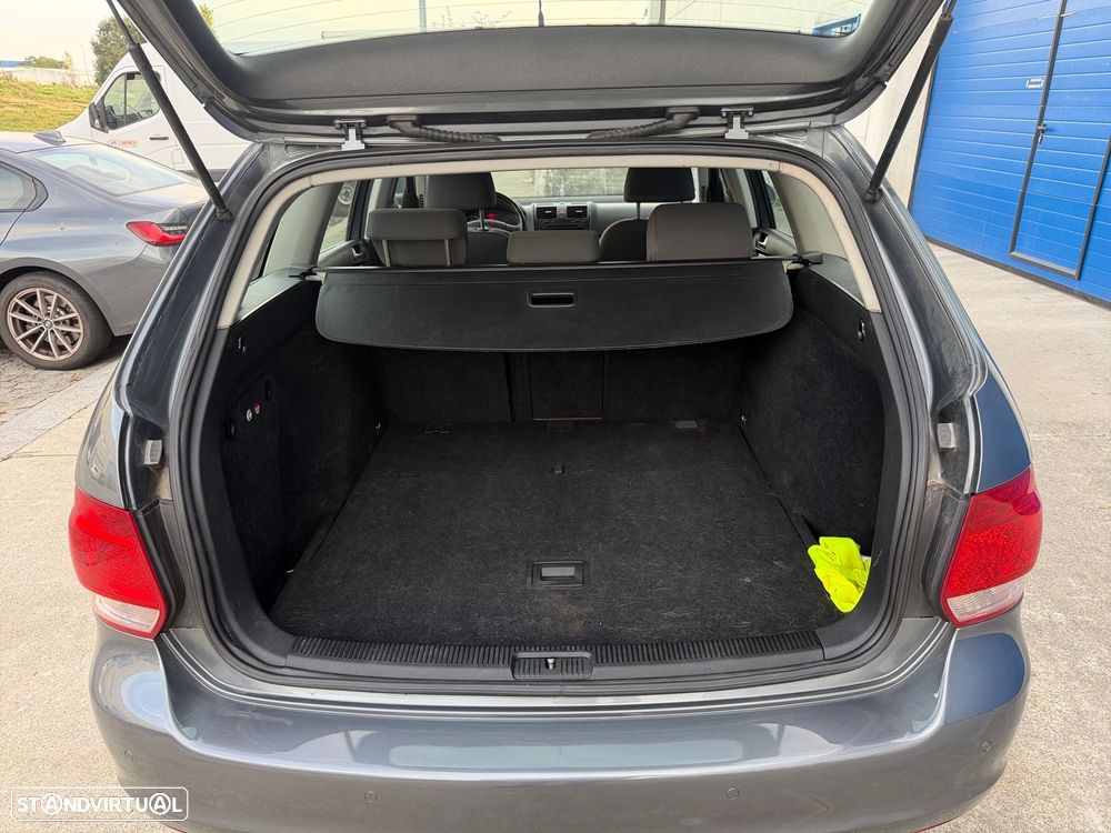 VW Golf Variant 1.9 TDi BlueM Confortline - 19