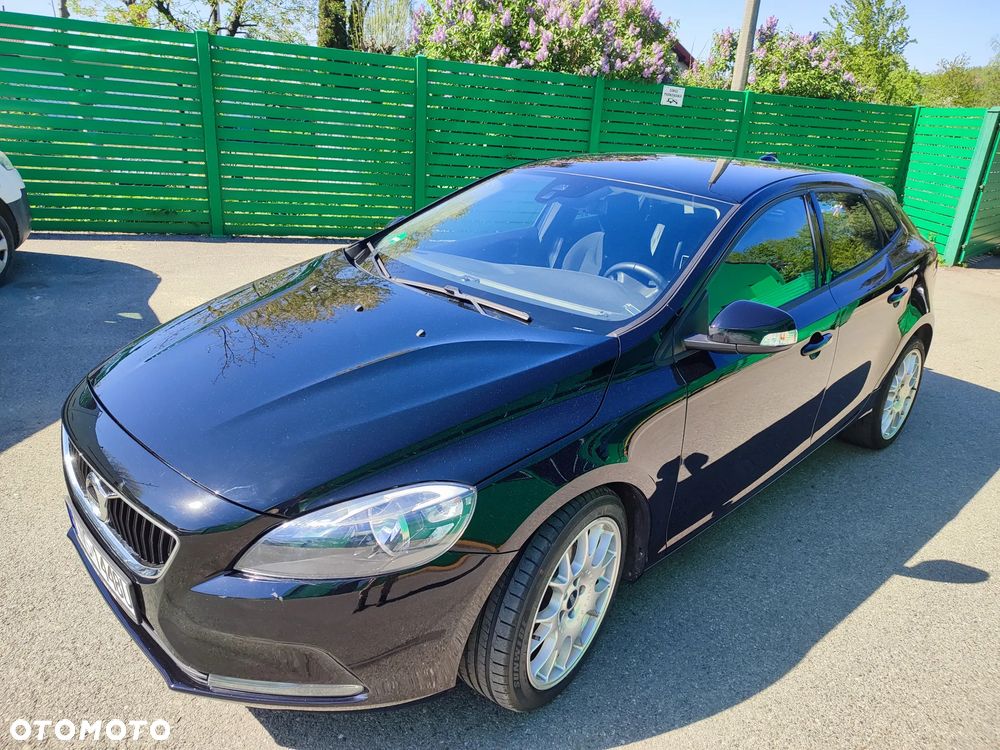 Volvo V40 T2 Drive-E Momentum - 8