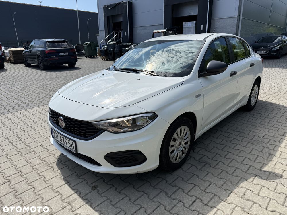 Fiat Tipo 1.4 16v Easy - 1