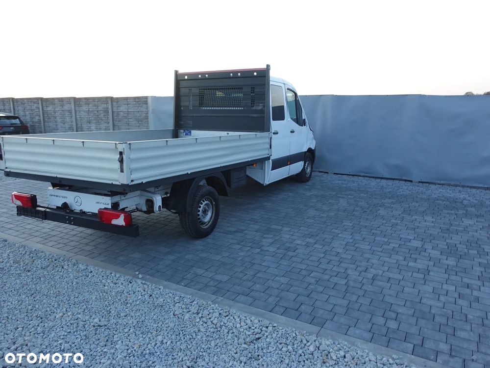 Mercedes-Benz SPRINTER - 8