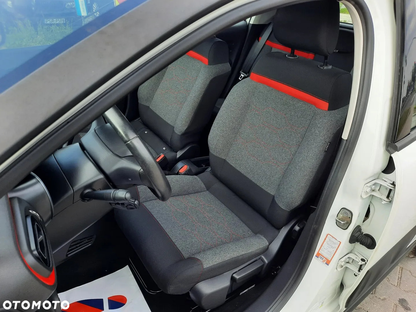 Citroën C3 1.2 PureTech Feel - 17