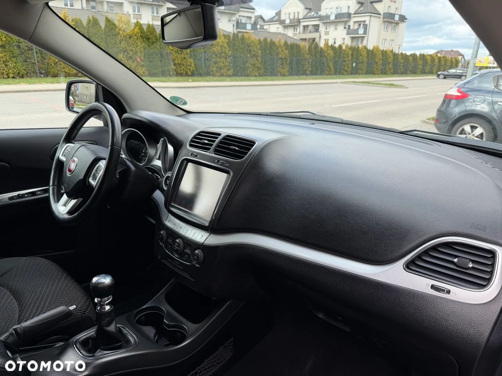 Fiat Freemont 2.0 Multijet Lounge - 11