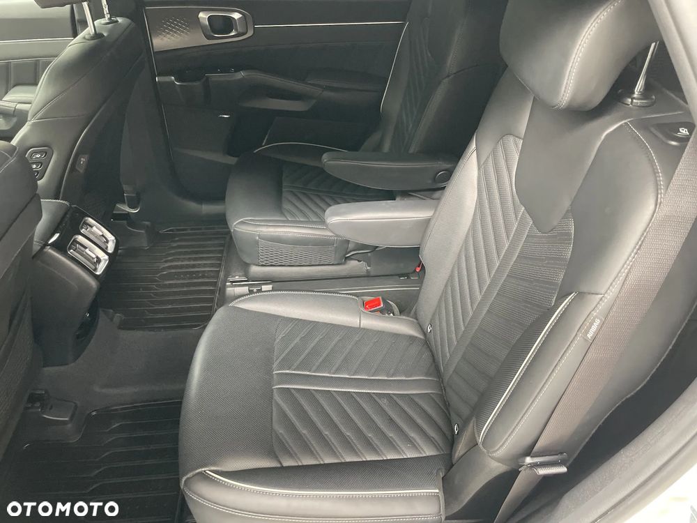 Kia Sorento 2.2 CRDi Prestige Line AWD DCT 6os - 17