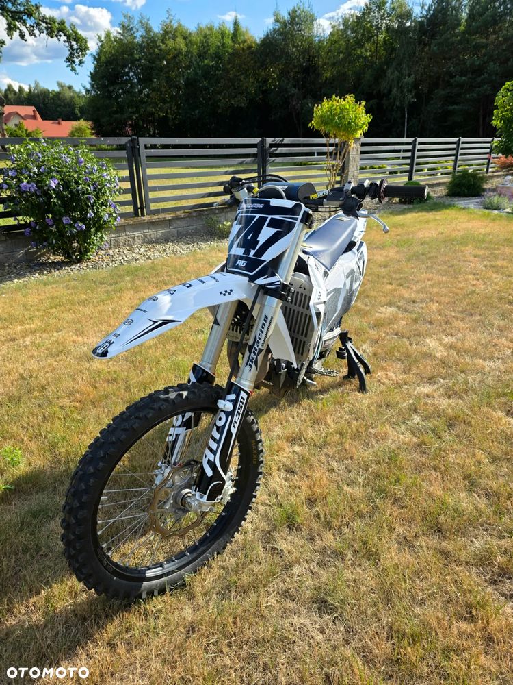 Husqvarna FC - 7