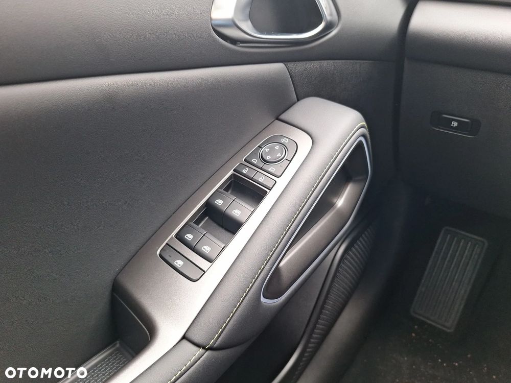 BYD Atto 2 DM-i Boost - 30