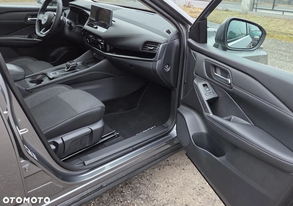 Nissan Qashqai 1.3 DIG-T MHEV N-Connecta Xtronic - 13